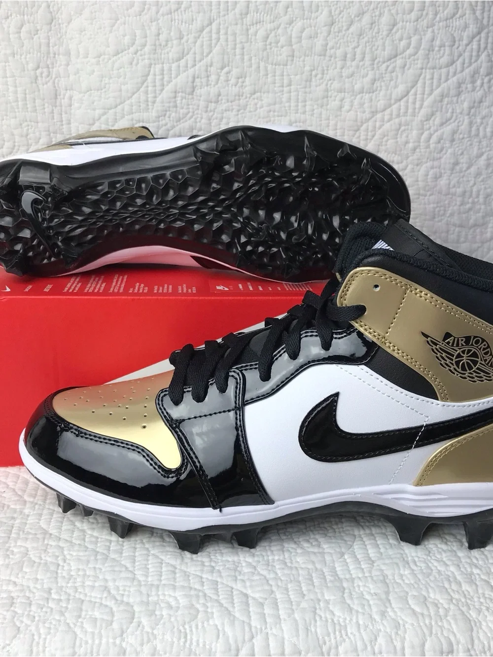 Nike Air Jordan 1 Mid TD Football Cleats Men’s SZ 11 Metallic Gold FJ6805-701